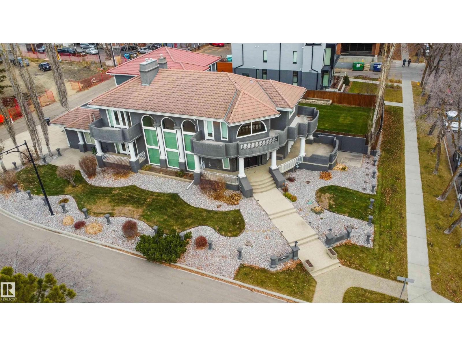 12428 103 Av NW, Edmonton, Alberta  T5N 0R3 - Photo 4 - E4469902