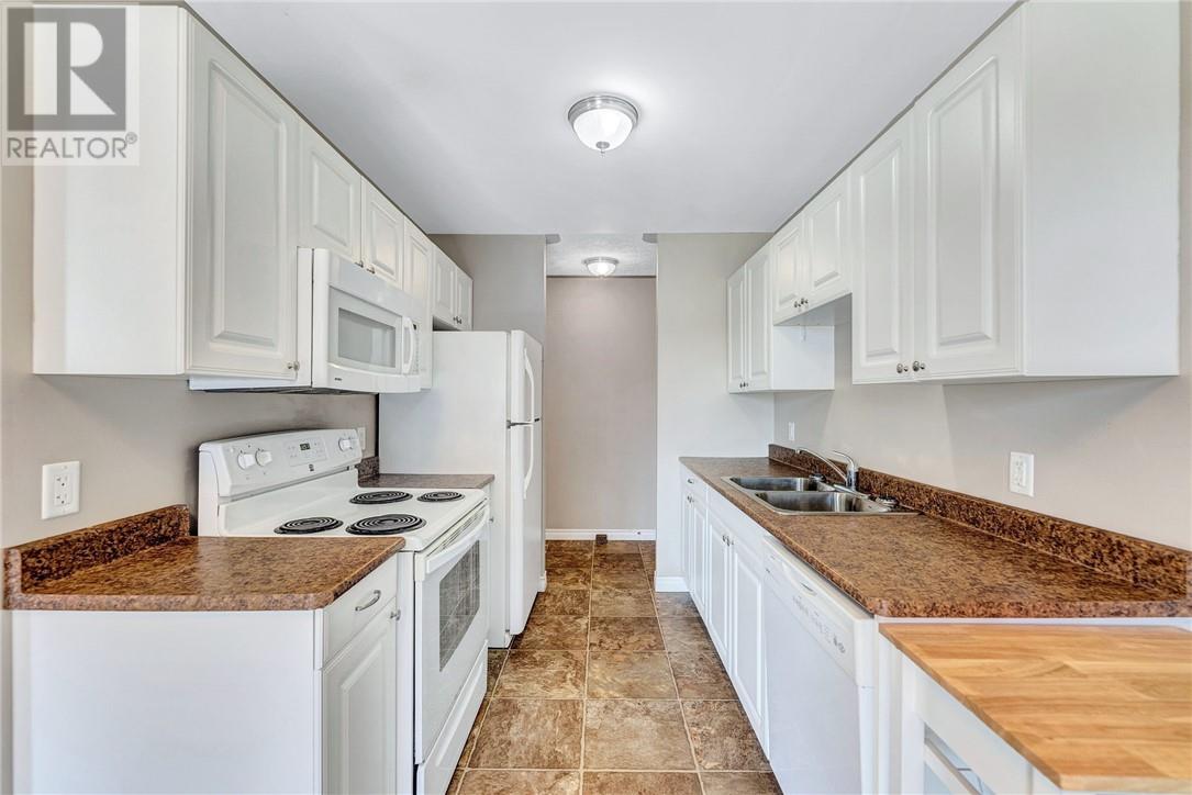 189 First Avenue Unit# 8a, Sudbury, Ontario  P3B 3L3 - Photo 74 - 2130221