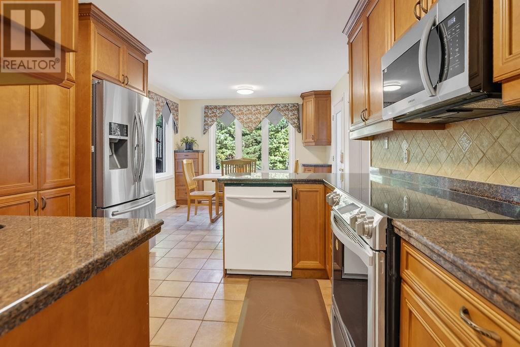 16 Aspenwood Court, Sudbury, Ontario  P3E 5V9 - Photo 6 - 2130208