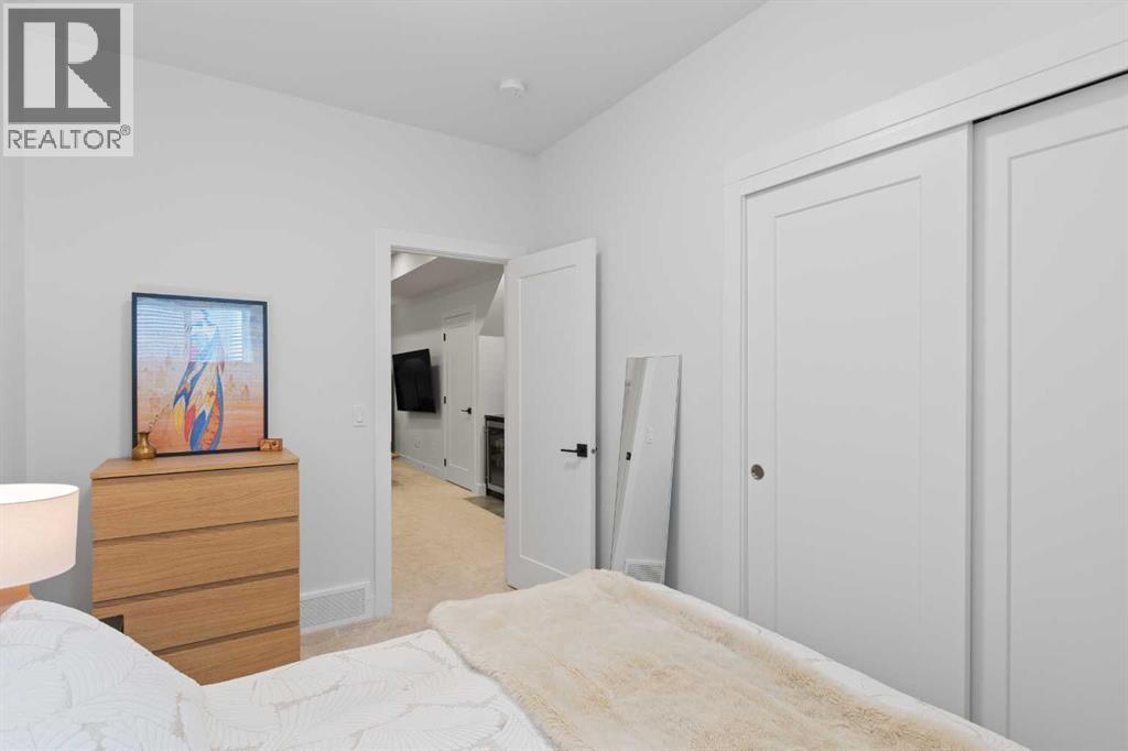 3105 Kildare Crescent SW, Calgary, Alberta  T3E 4S3 - Photo 37 - A2343072