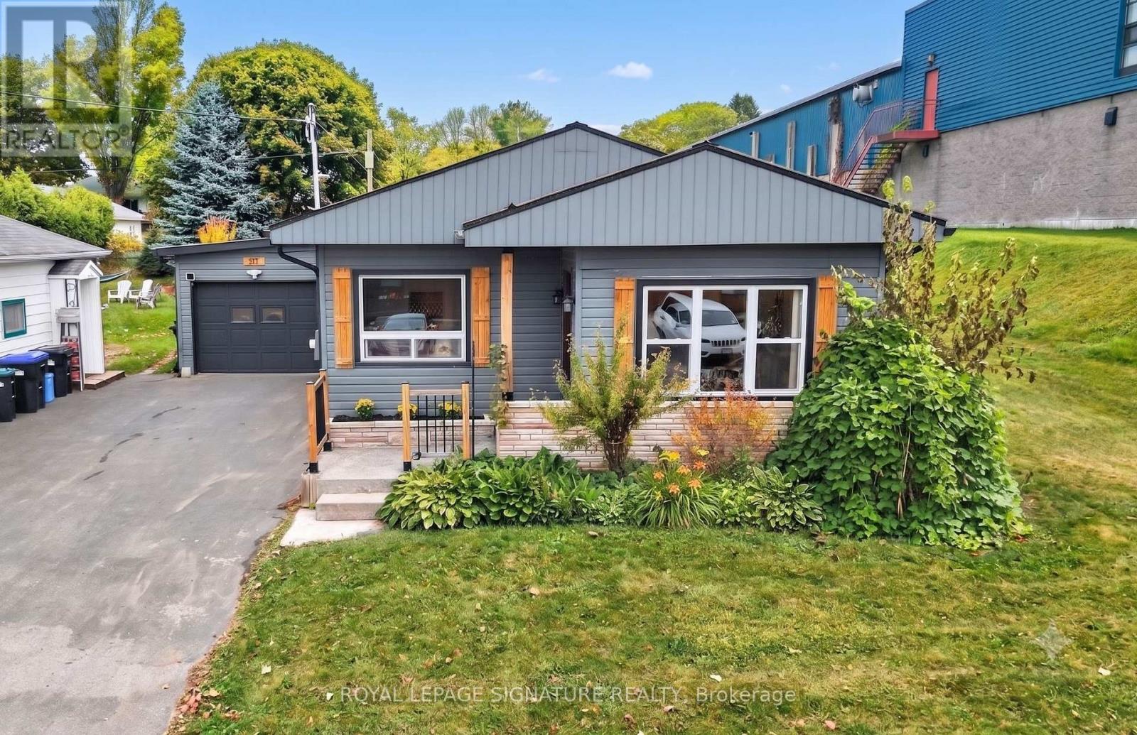 57 MARIA STREET, Penetanguishene, Ontario