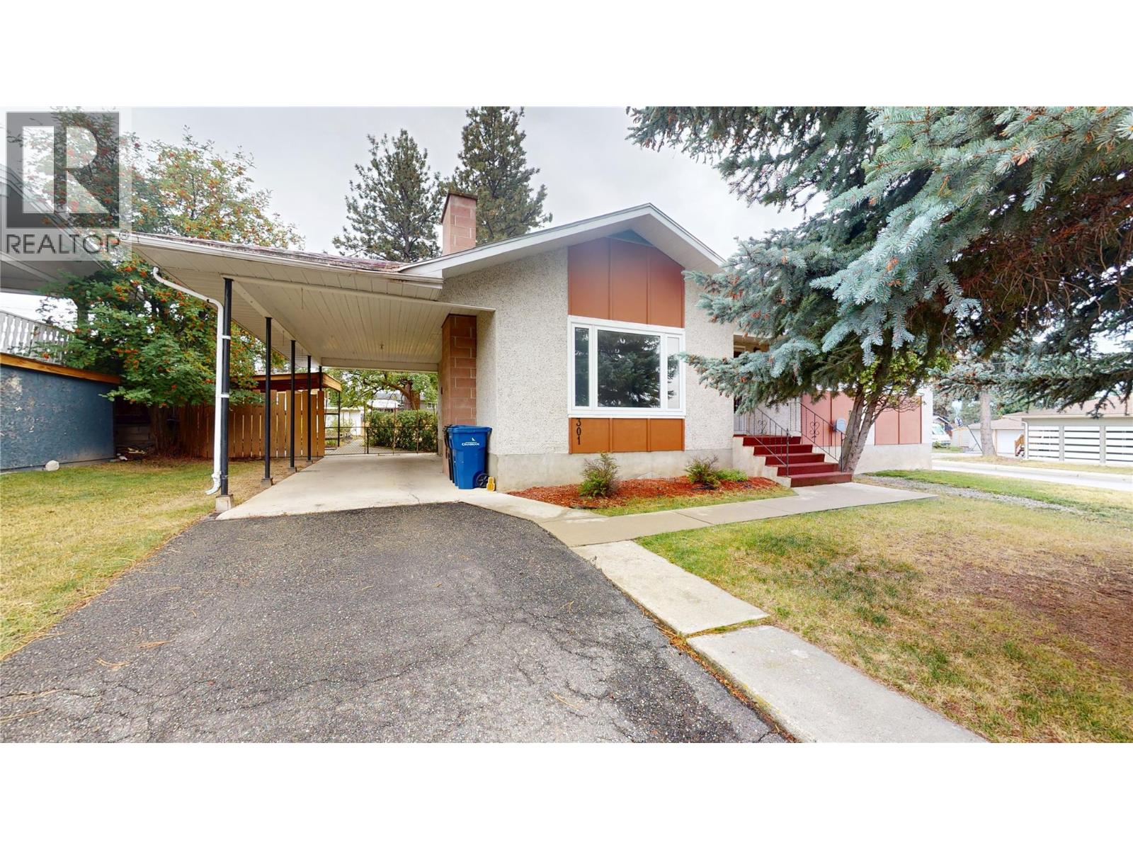 301 9th Street S, Cranbrook, British Columbia V1C 1R2 - Photo 27 - 10400085