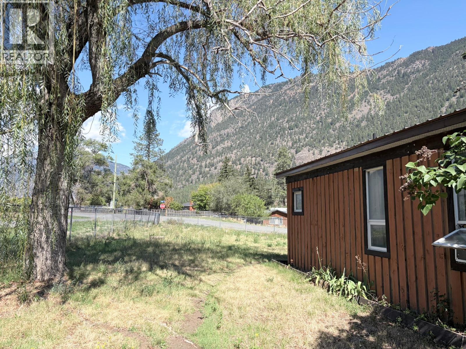 591 Davidson Crescent, Lillooet, British Columbia  V0K 1V0 - Photo 27 - 10400049