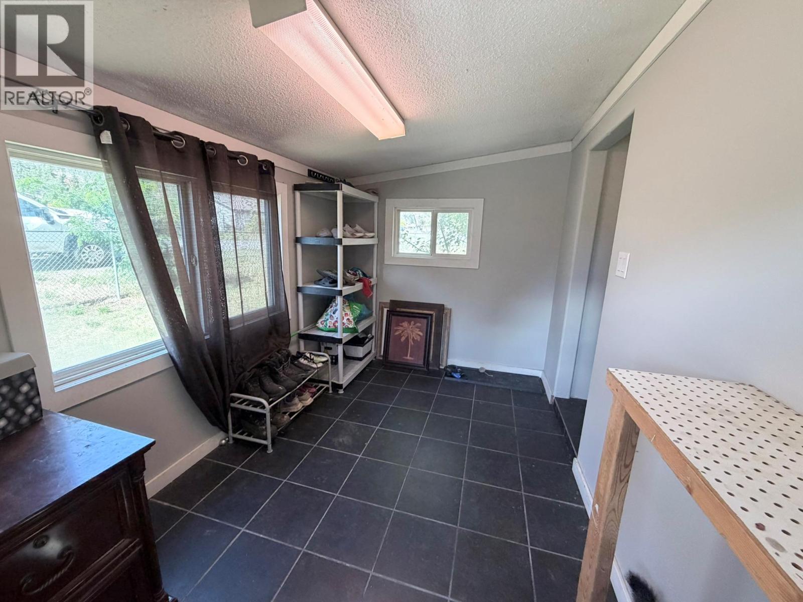 591 Davidson Crescent, Lillooet, British Columbia  V0K 1V0 - Photo 4 - 10400049