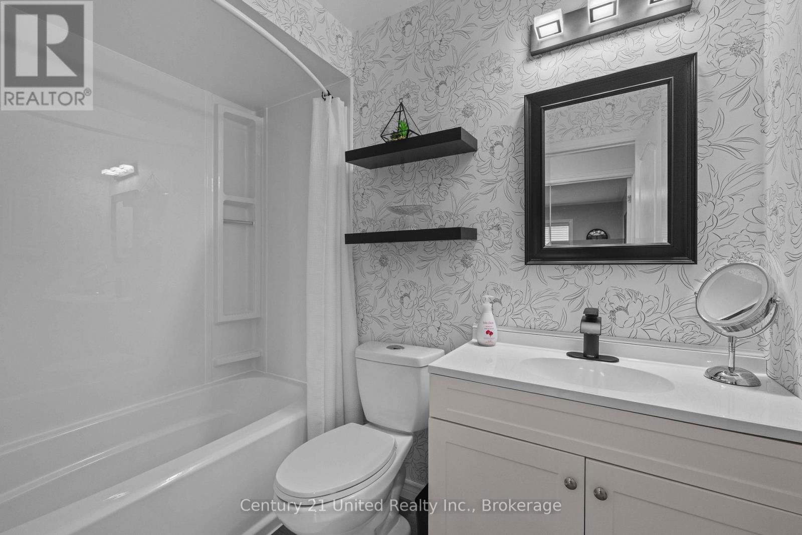 49 Waterview Lane, Clarington, Ontario  L1B 1P5 - Photo 18 - E13756004