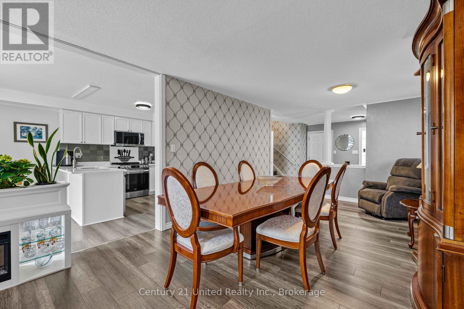 49 Waterview Lane, Clarington, Ontario  L1B 1P5 - Photo 9 - E13756004
