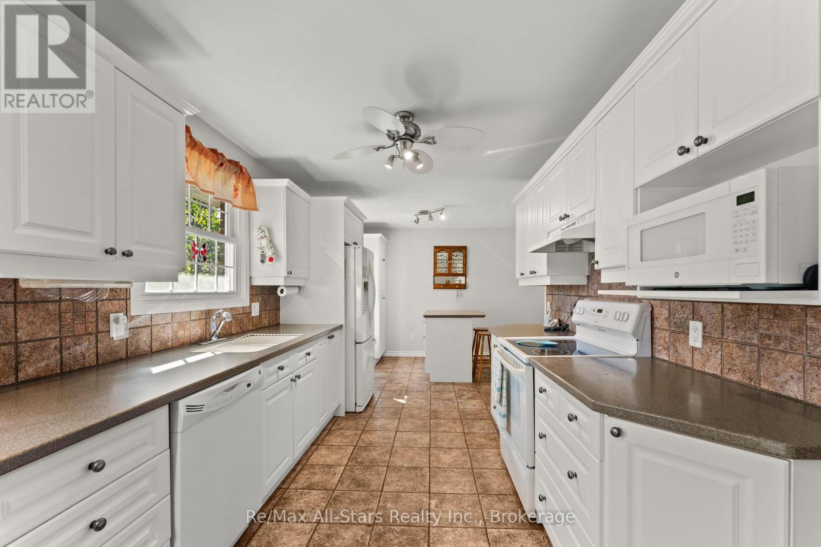 137 Reid Street, Kawartha Lakes, Ontario  K0M 1A0 - Photo 11 - X13755862