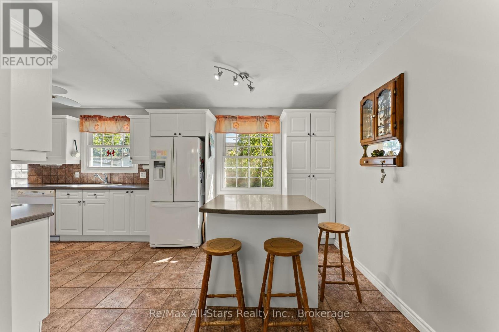 137 Reid Street, Kawartha Lakes, Ontario  K0M 1A0 - Photo 16 - X13755862