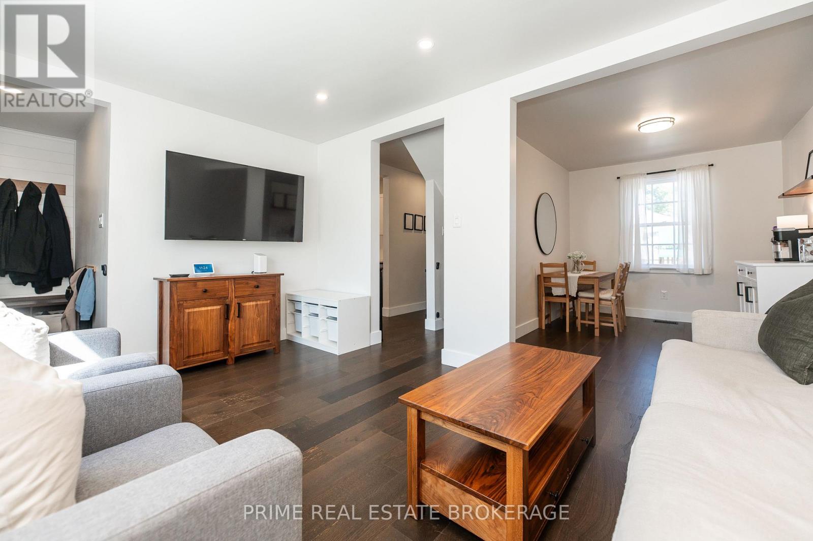 8 Pine Street, St. Thomas, Ontario  N5R 1L9 - Photo 14 - X13755826