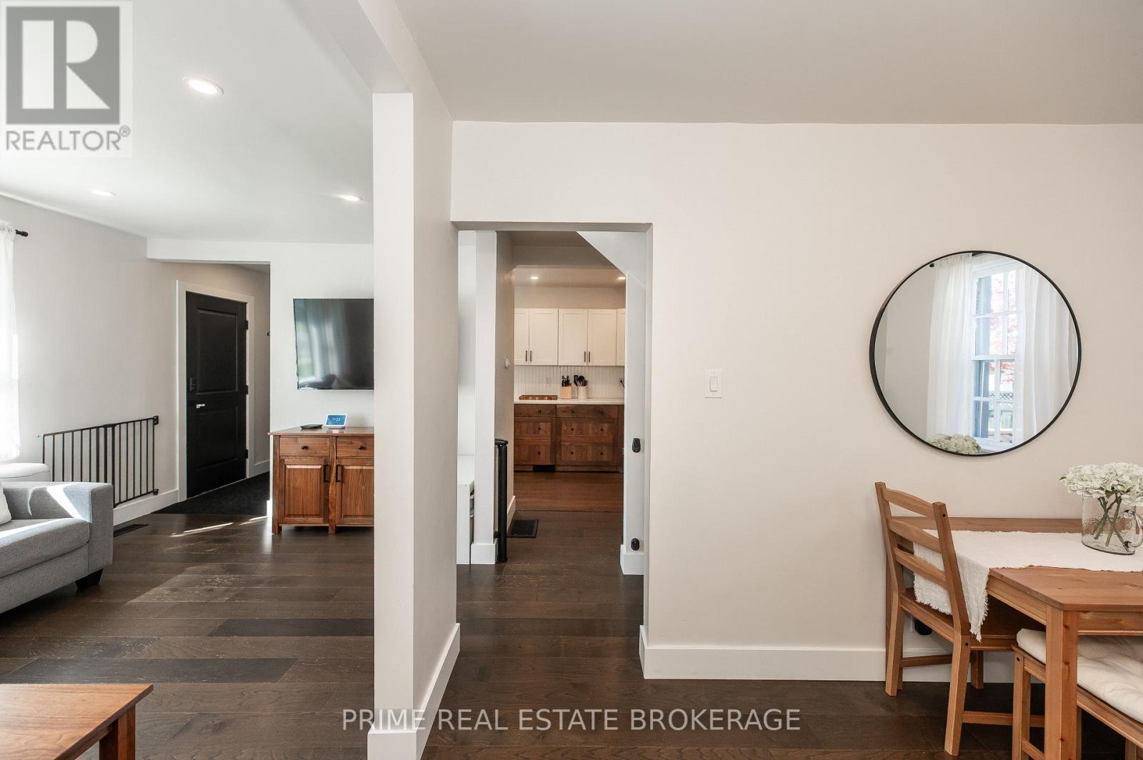 8 Pine Street, St. Thomas, Ontario  N5R 1L9 - Photo 17 - X13755826