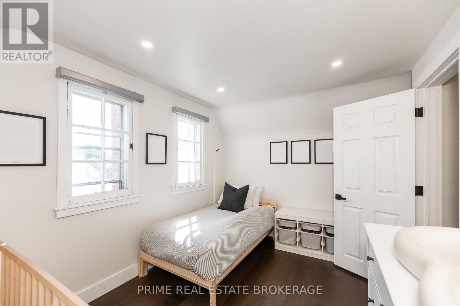 8 Pine Street, St. Thomas, Ontario  N5R 1L9 - Photo 27 - X13755826