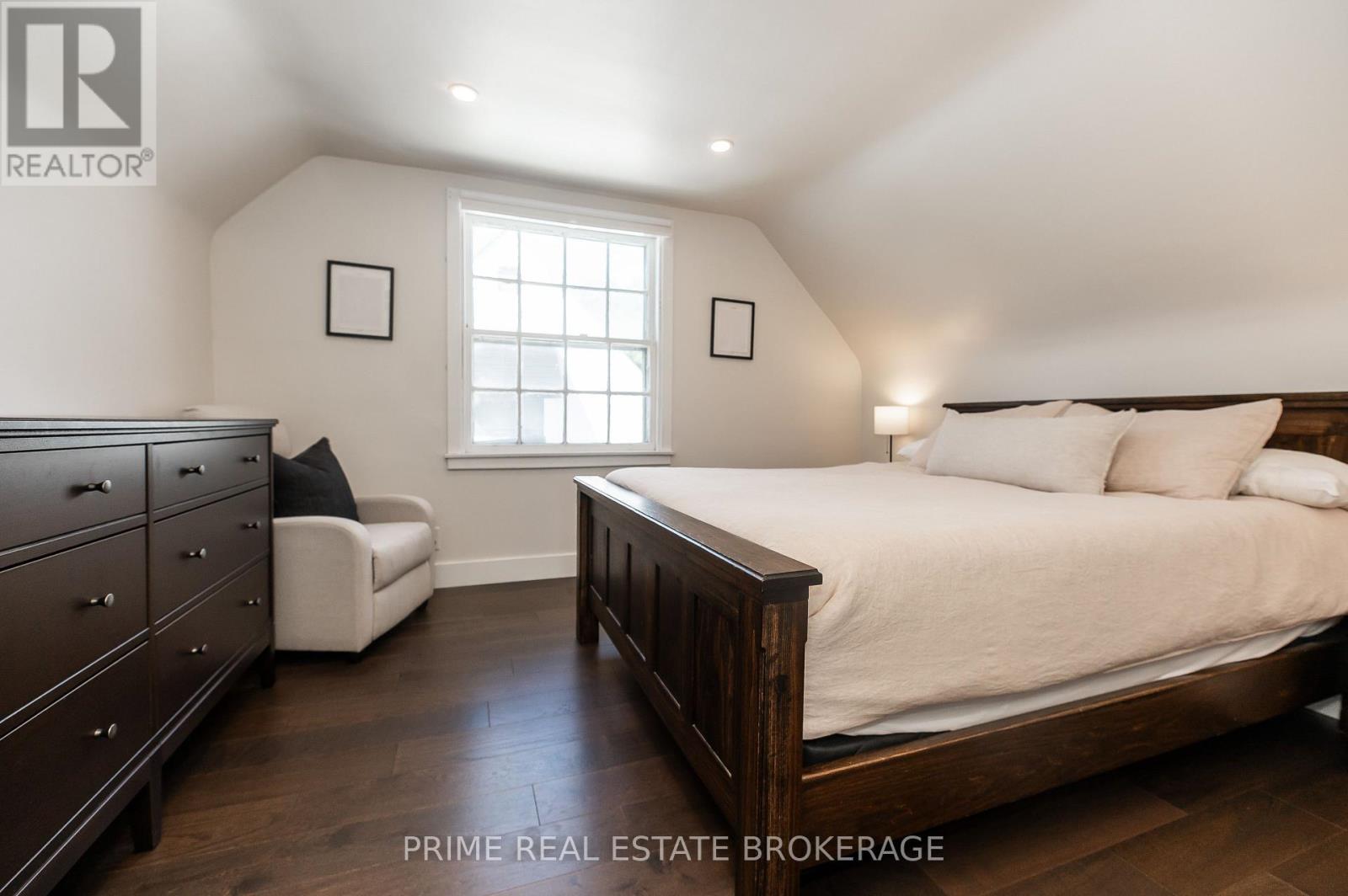 8 Pine Street, St. Thomas, Ontario  N5R 1L9 - Photo 32 - X13755826
