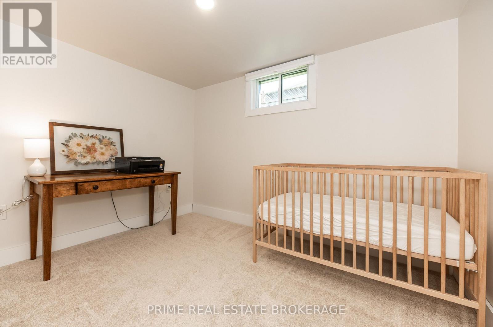 8 Pine Street, St. Thomas, Ontario  N5R 1L9 - Photo 38 - X13755826