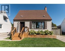 8 PINE STREET, St. Thomas, Ontario