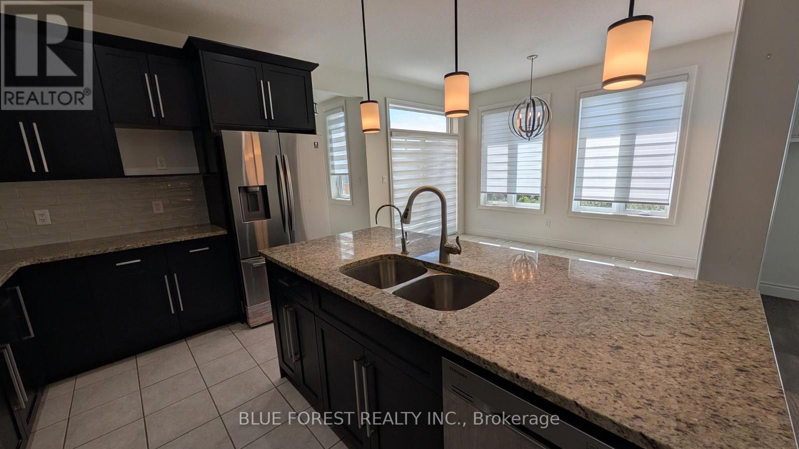 30 Thames Springs Crescent, Zorra, Ontario  N0M 2M0 - Photo 12 - X13755890