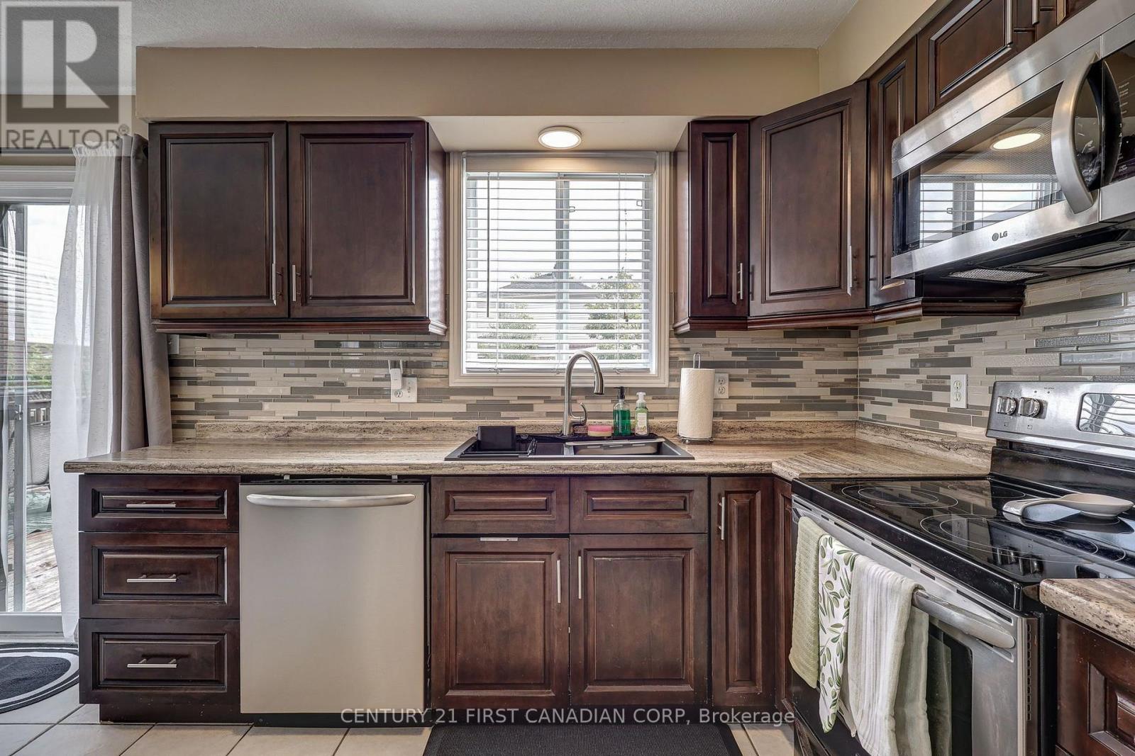 232 Ridgeview Place, London East, Ontario  N5Y 5T8 - Photo 12 - X13755996