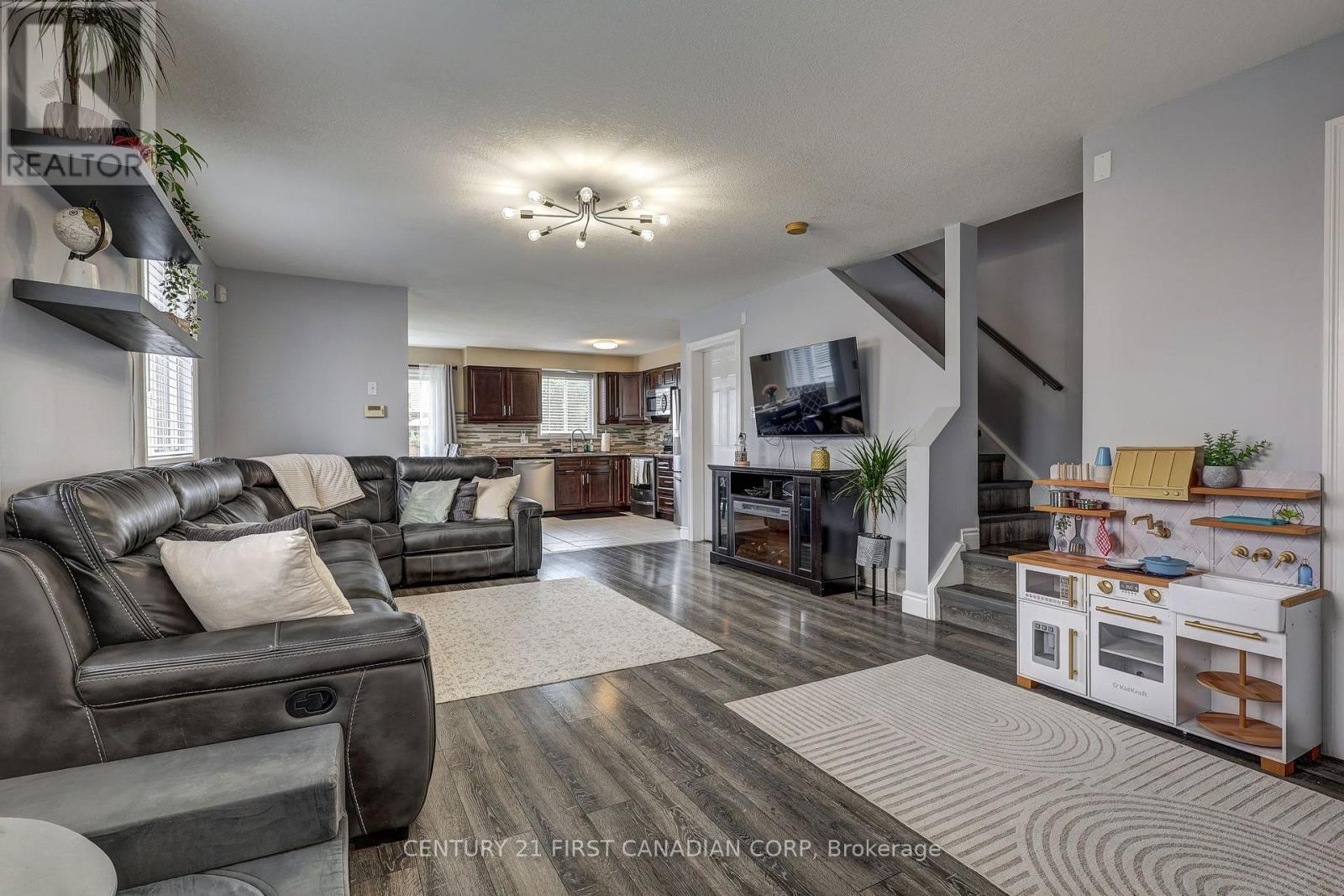 232 Ridgeview Place, London East, Ontario  N5Y 5T8 - Photo 5 - X13755996