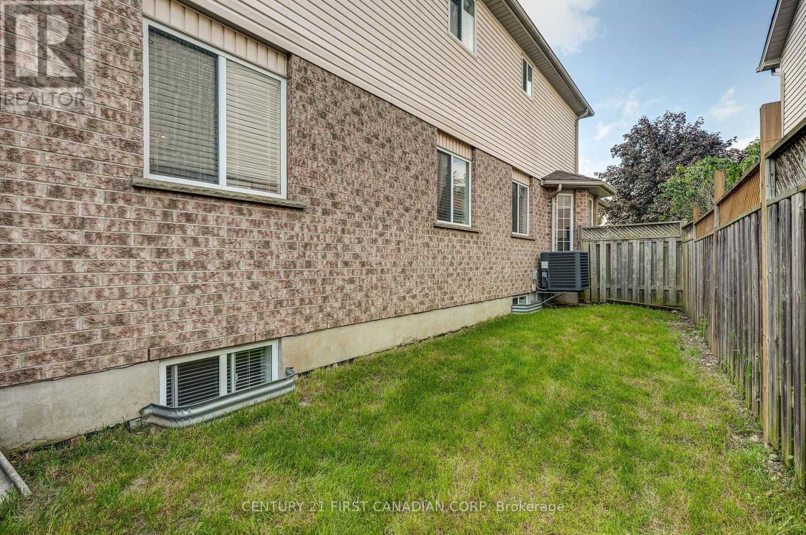 232 Ridgeview Place, London East, Ontario  N5Y 5T8 - Photo 50 - X13755996
