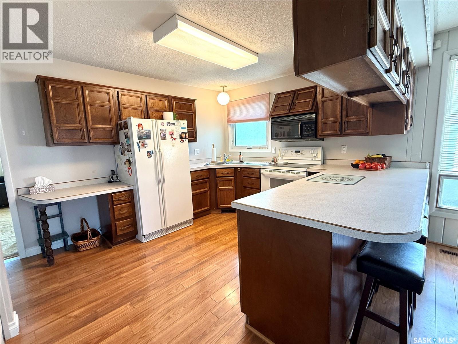 1711 93rd Street, North Battleford, Saskatchewan  S9A 0C7 - Photo 12 - SK047739