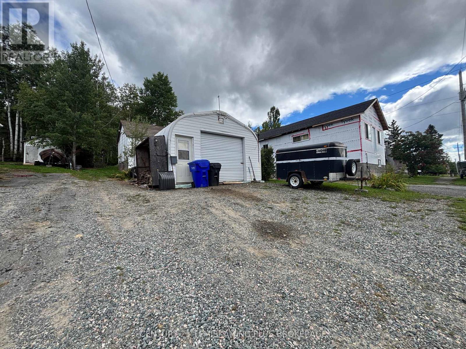 14 Day Avenue, Kirkland Lake, Ontario  P2N 1K4 - Photo 2 - T13755796