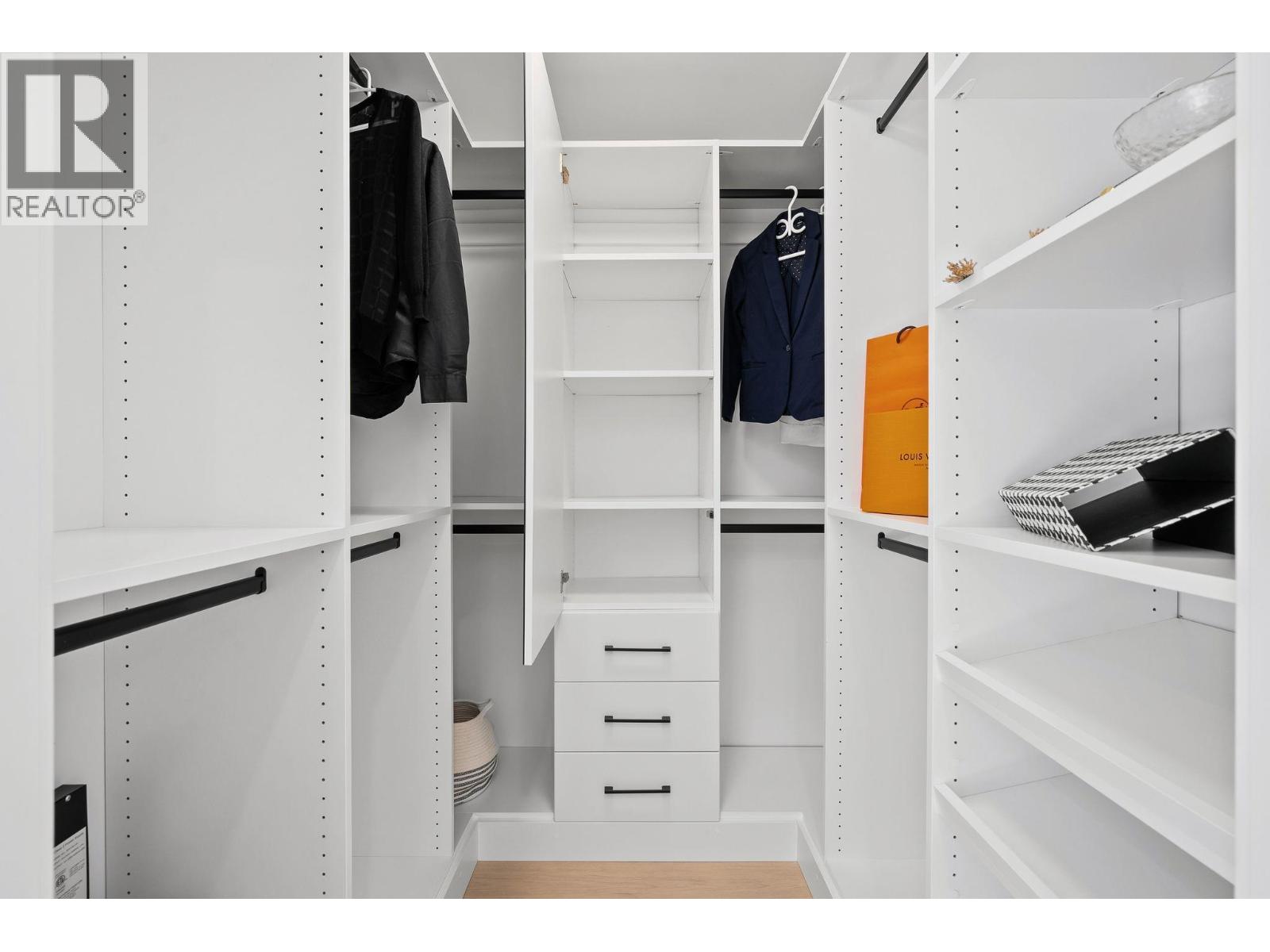 1 3255 W 13th Avenue, Vancouver, British Columbia  V6K 2V6 - Photo 26 - R3162239