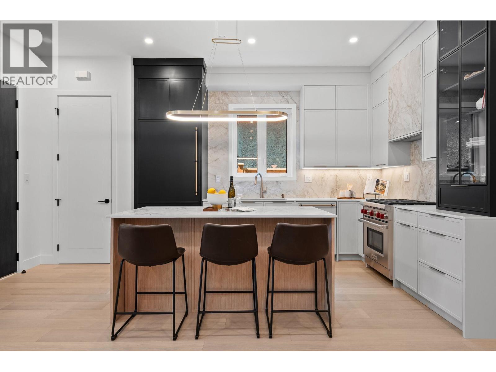 1 3255 W 13th Avenue, Vancouver, British Columbia  V6K 2V6 - Photo 4 - R3162239