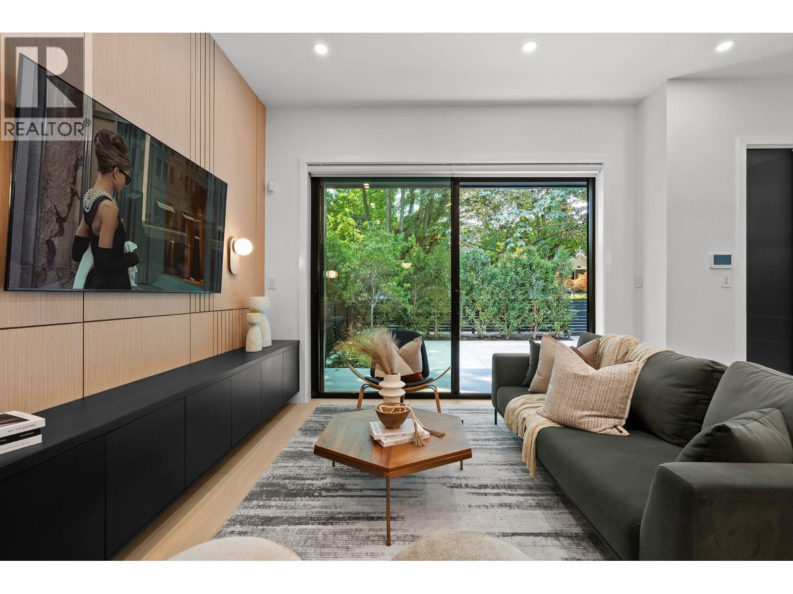 1 3255 W 13th Avenue, Vancouver, British Columbia  V6K 2V6 - Photo 9 - R3162239