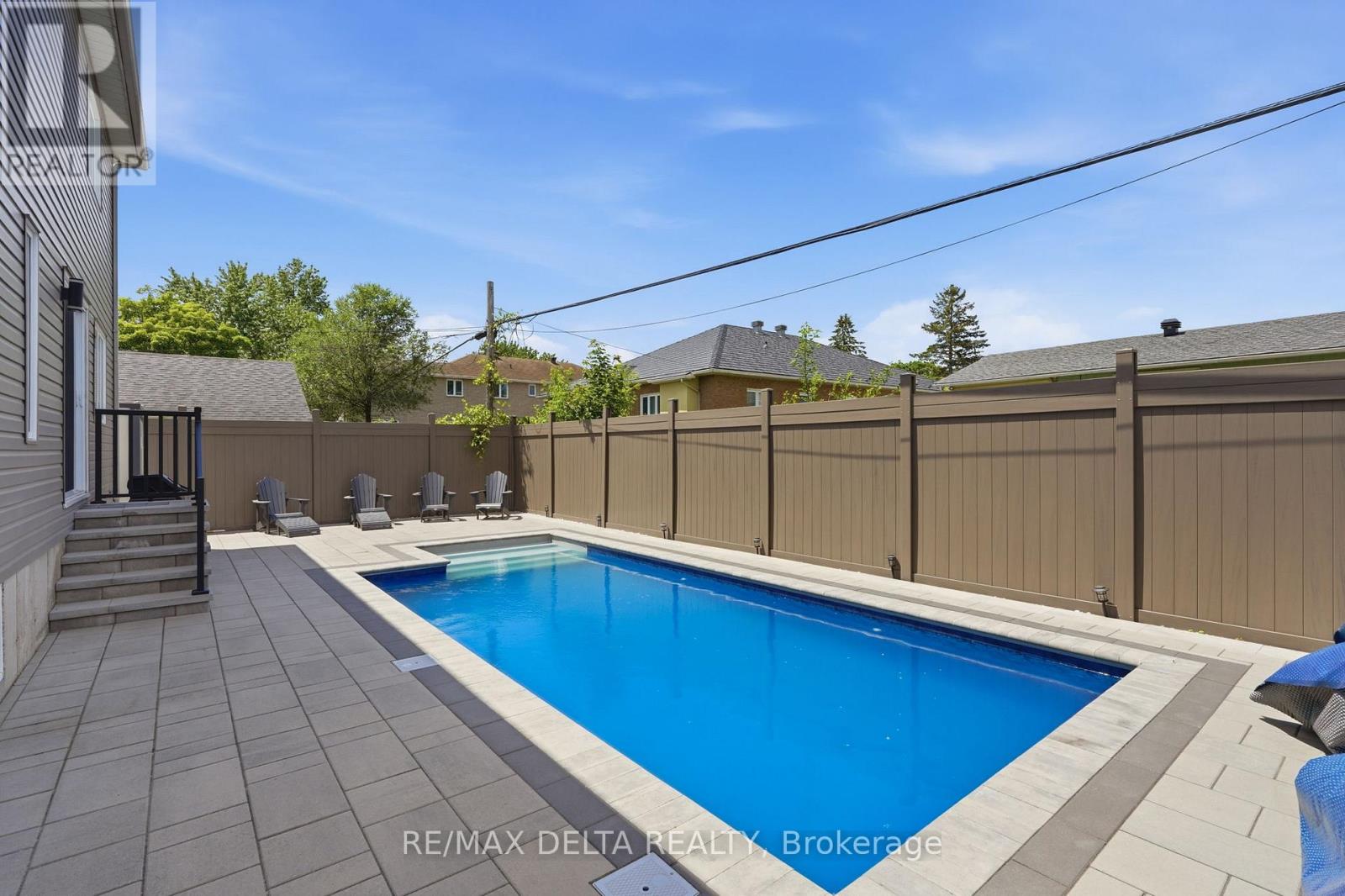 1791 Queensdale Avenue, Ottawa, Ontario  K1T 1J7 - Photo 2 - X13756028