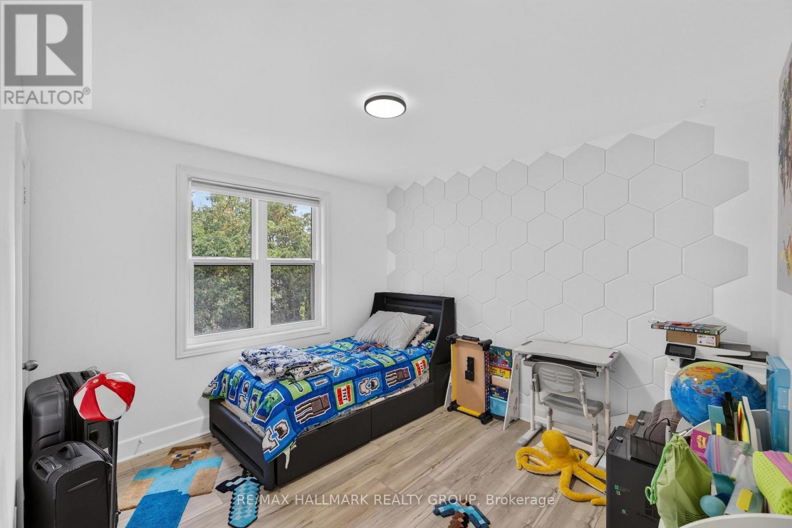 2 - 297 Royal Avenue, Ottawa, Ontario  K2A 1T6 - Photo 17 - X13756088