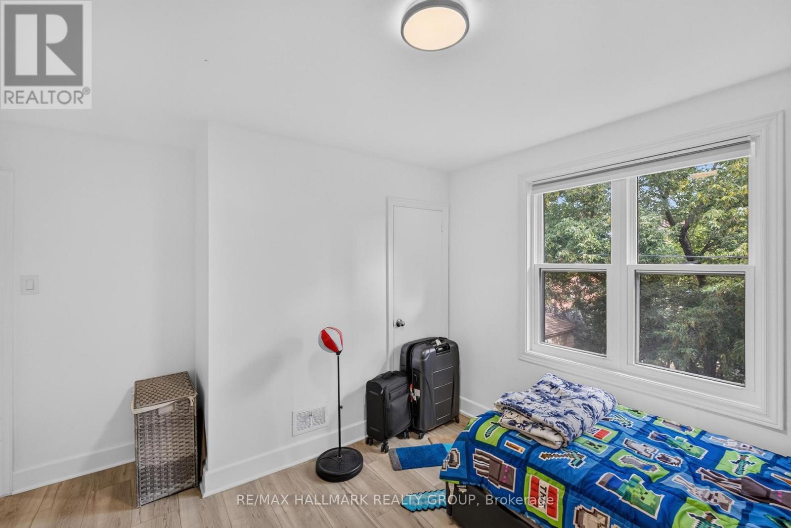 2 - 297 Royal Avenue, Ottawa, Ontario  K2A 1T6 - Photo 18 - X13756088