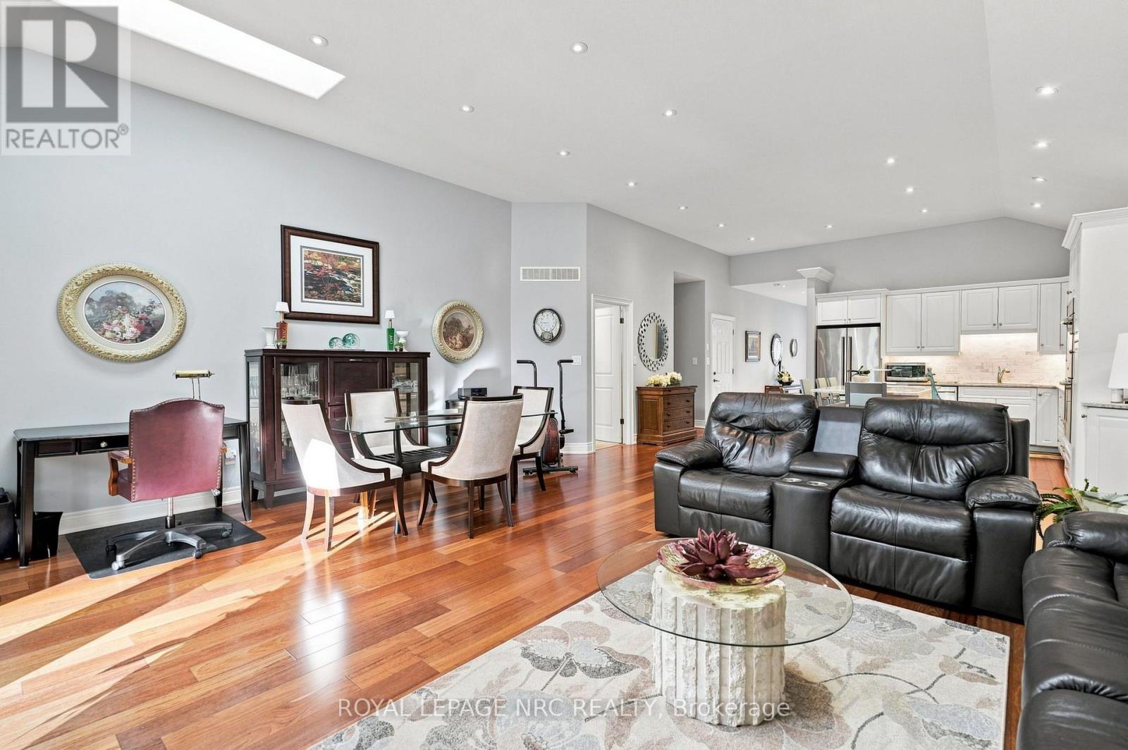 19 Stoneridge Crescent, Niagara-On-The-Lake, Ontario  L0S 1J1 - Photo 14 - X13756054