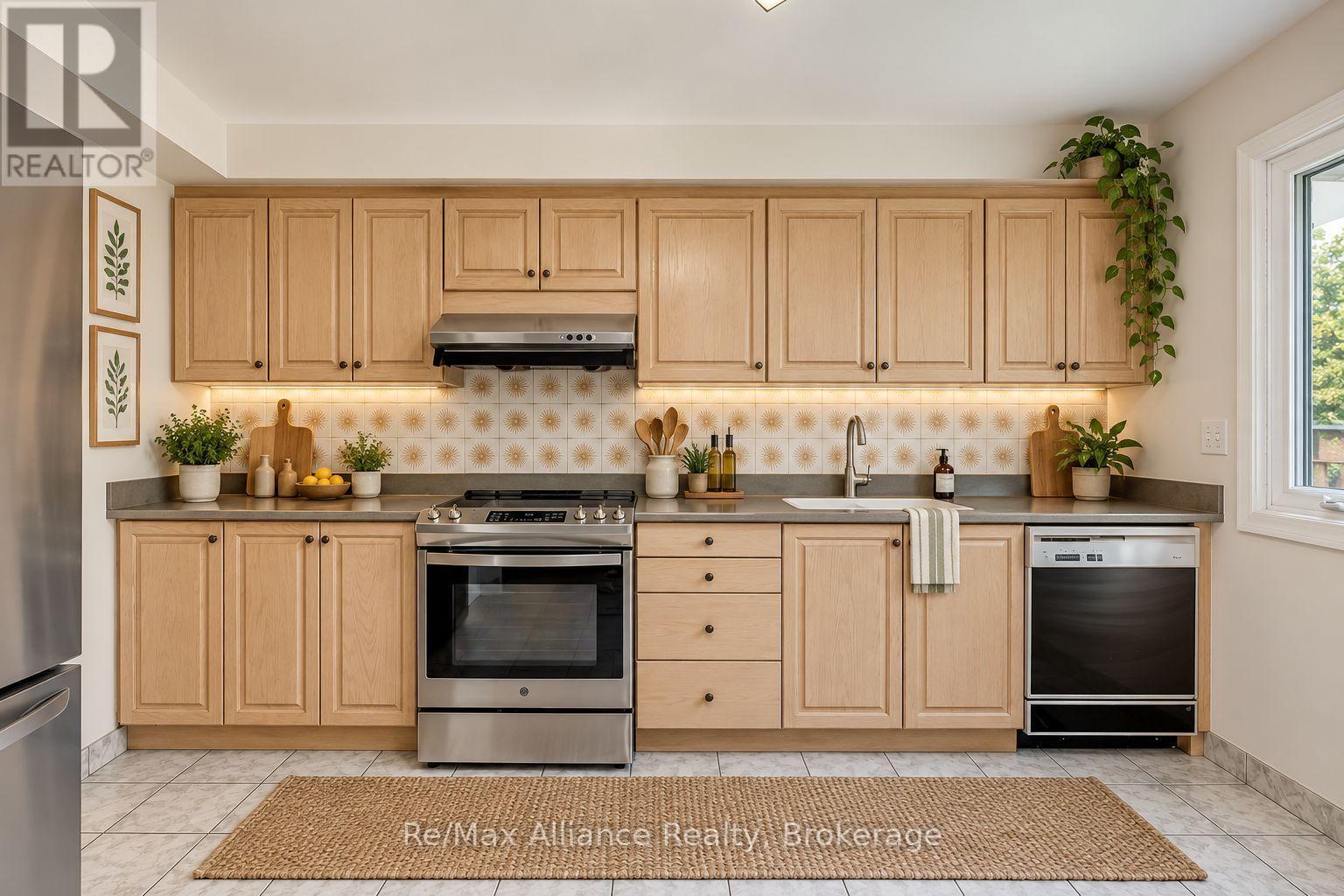 2454 Woking Crescent, Mississauga, Ontario  L5K 1Z7 - Photo 17 - W13755948