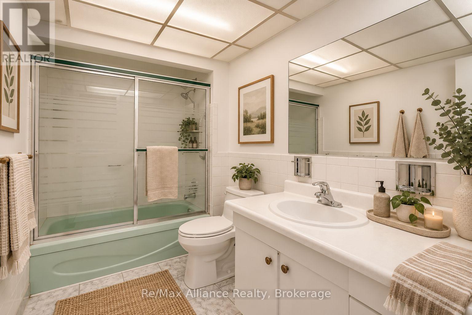 2454 Woking Crescent, Mississauga, Ontario  L5K 1Z7 - Photo 30 - W13755948