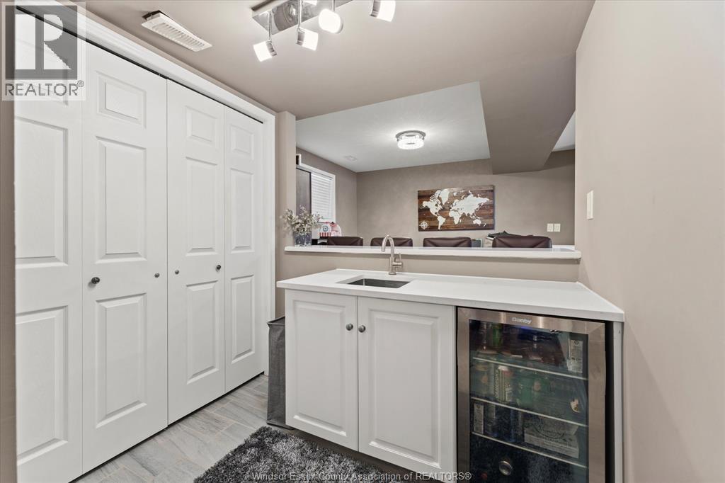 405 State Street, Lasalle, Ontario  N9J 3G1 - Photo 24 - 26021899