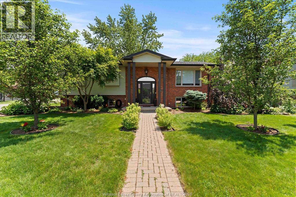 405 State Street, Lasalle, Ontario  N9J 3G1 - Photo 4 - 26021899