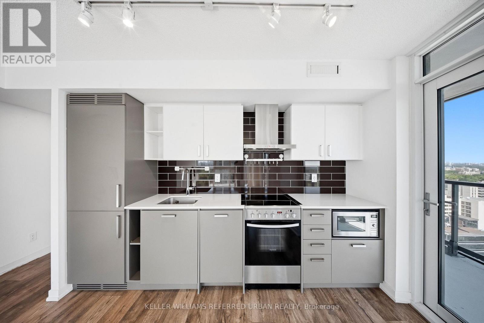 2010 - 125 Redpath Avenue, Toronto, Ontario  M4S 0B5 - Photo 26 - C13755784