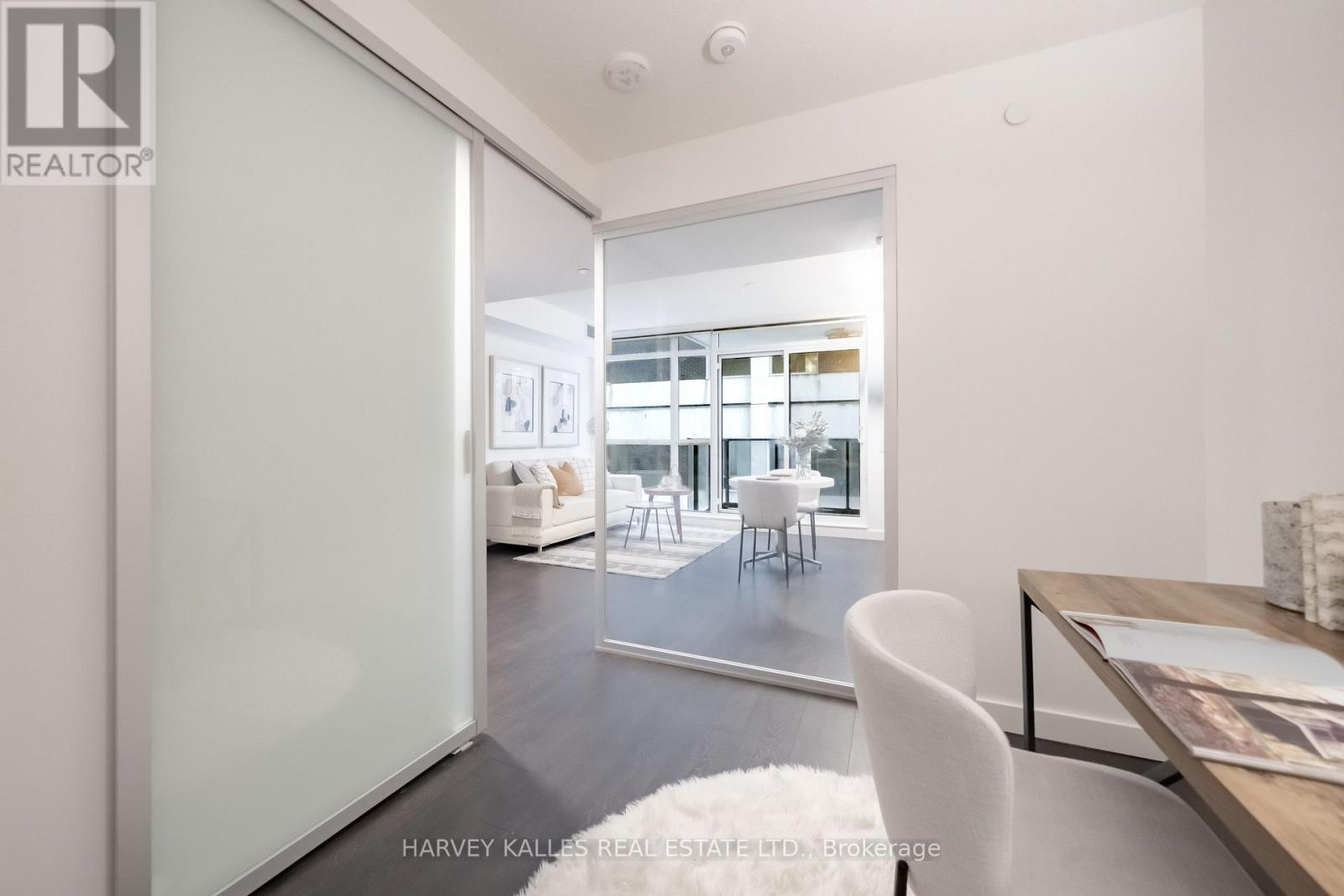 710 - 38 Widmer Street, Toronto, Ontario  M5V 2E9 - Photo 18 - C13755800