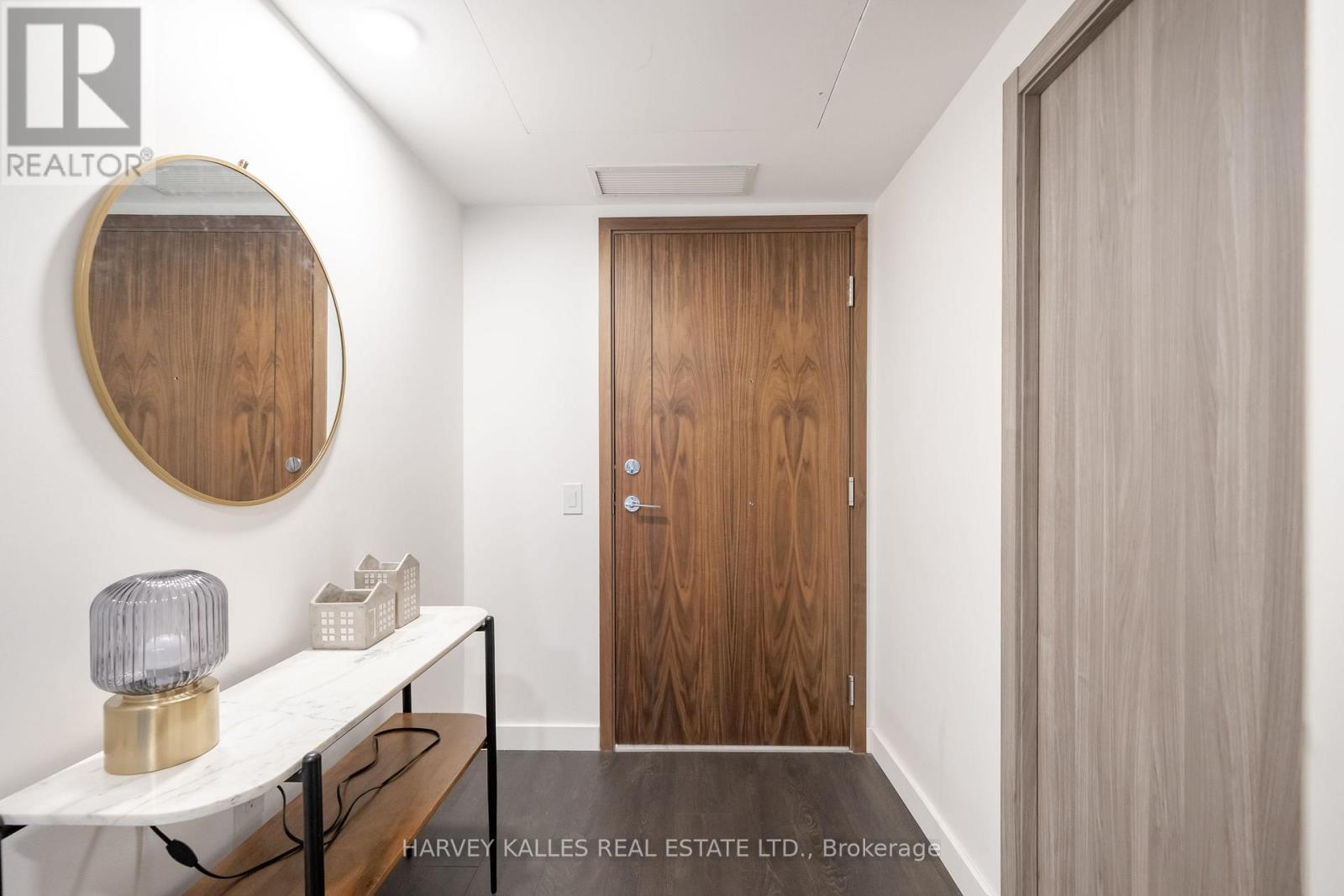 710 - 38 Widmer Street, Toronto, Ontario  M5V 2E9 - Photo 26 - C13755800