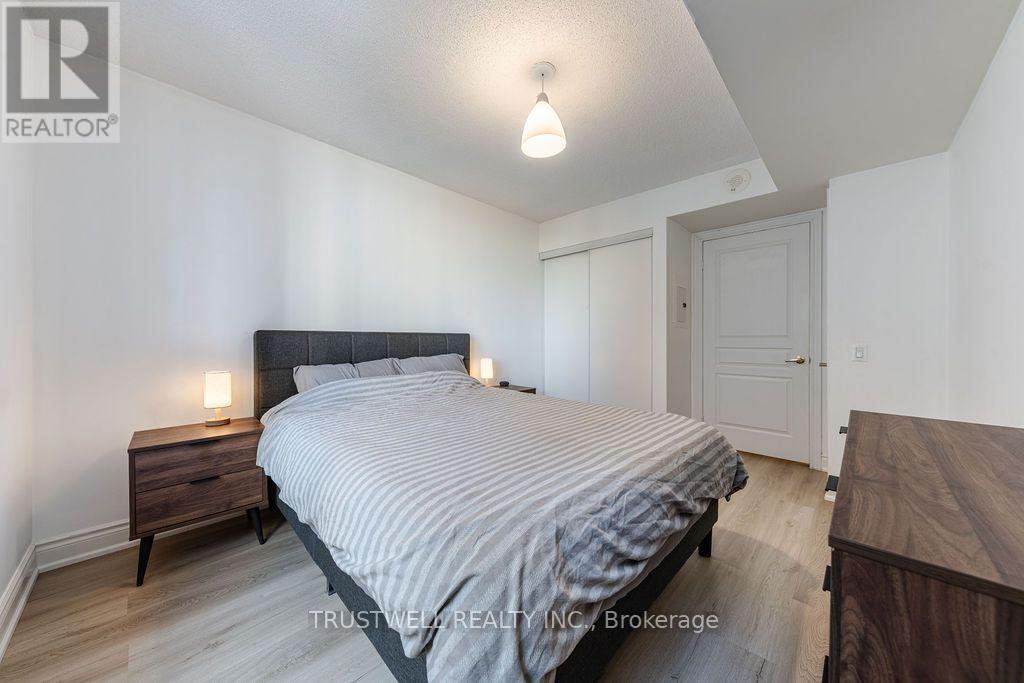 708 - 5 Northtown Way, Toronto, Ontario  M2N 7A1 - Photo 17 - C13755896