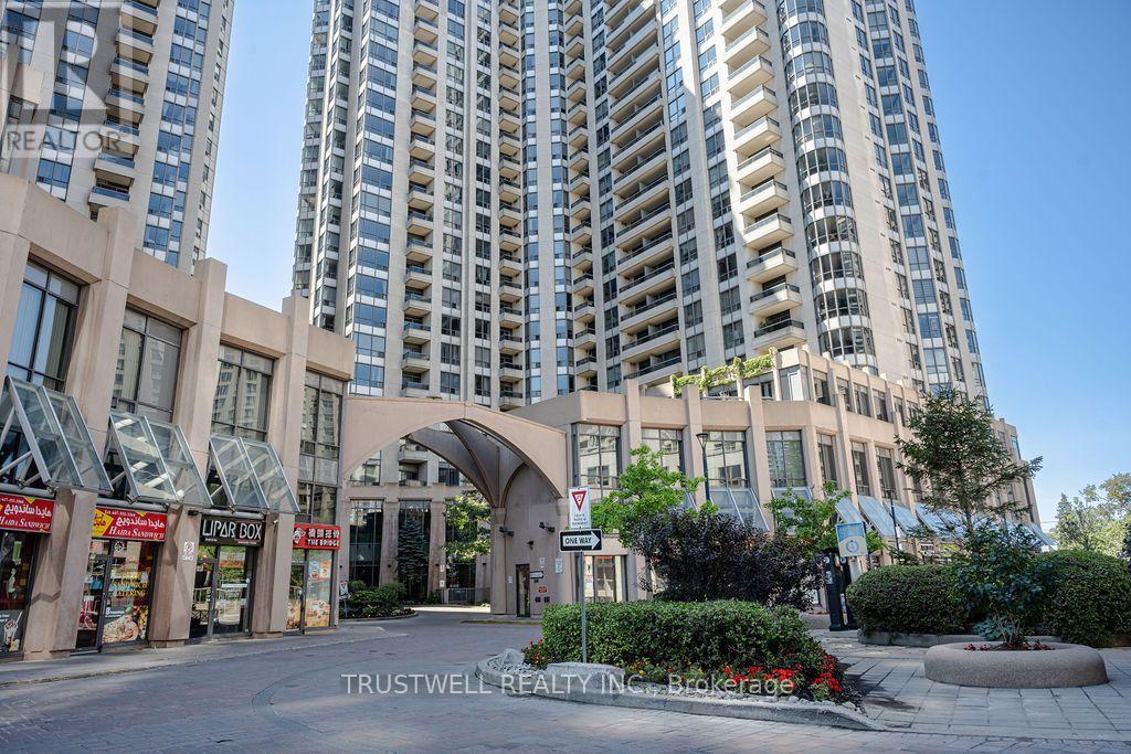 708 - 5 Northtown Way, Toronto, Ontario  M2N 7A1 - Photo 2 - C13755896