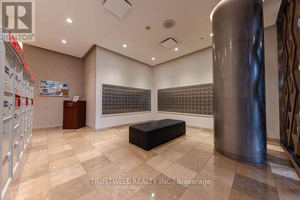 708 - 5 Northtown Way, Toronto, Ontario  M2N 7A1 - Photo 4 - C13755896