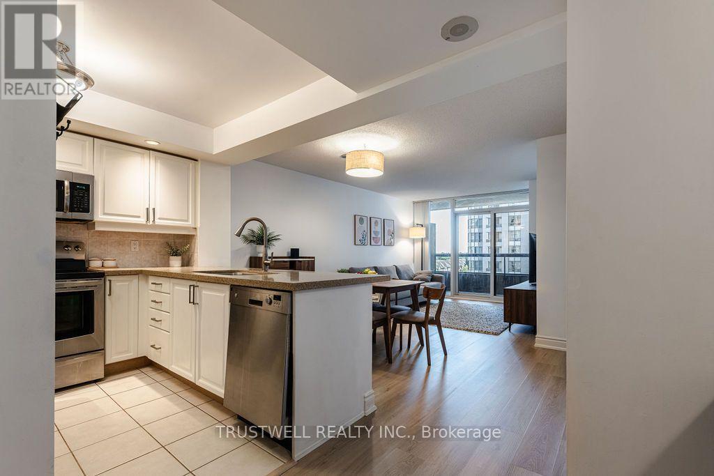 708 - 5 Northtown Way, Toronto, Ontario  M2N 7A1 - Photo 8 - C13755896
