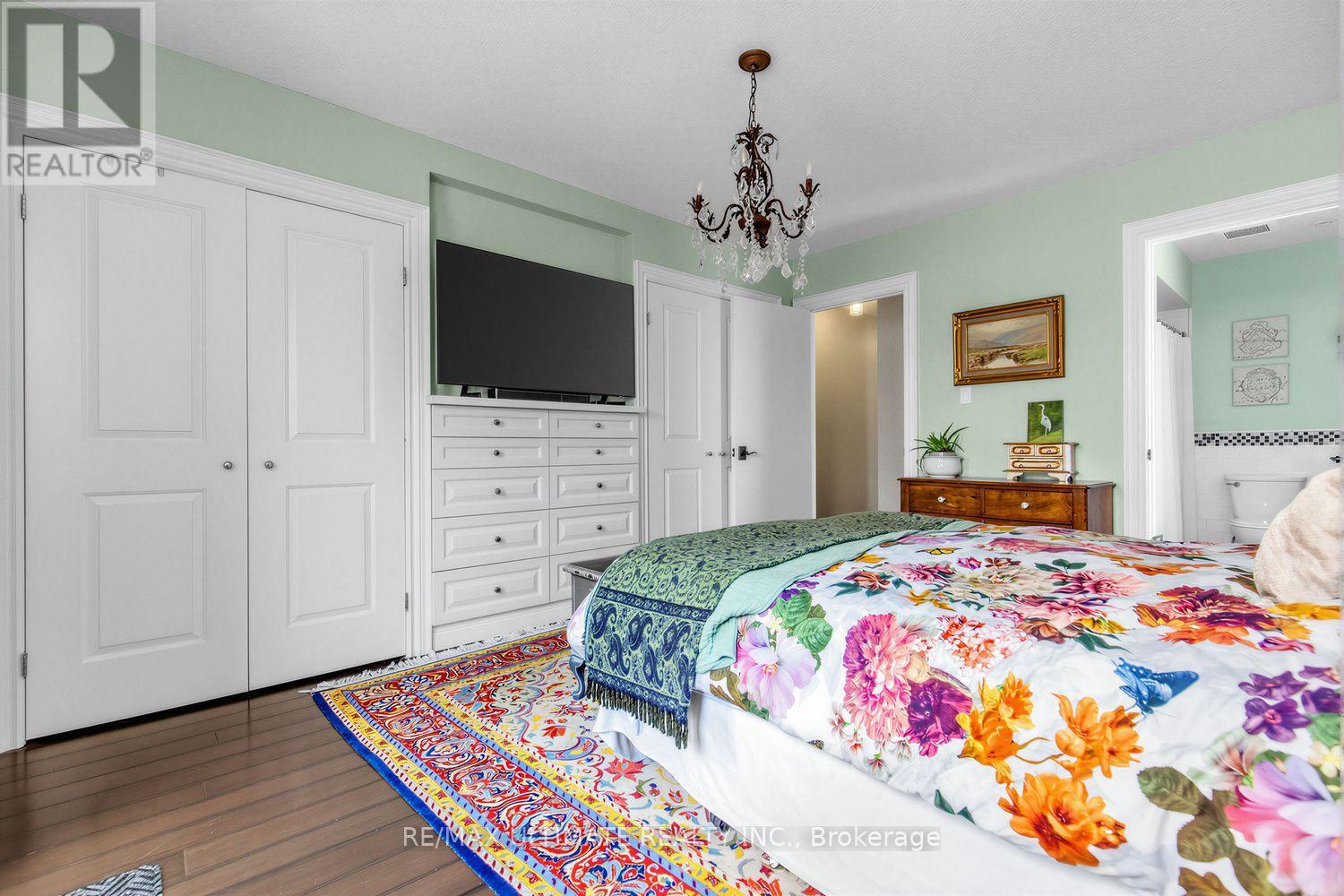 185 Castlefield Avenue, Toronto, Ontario  M4R 1G6 - Photo 14 - C13755902