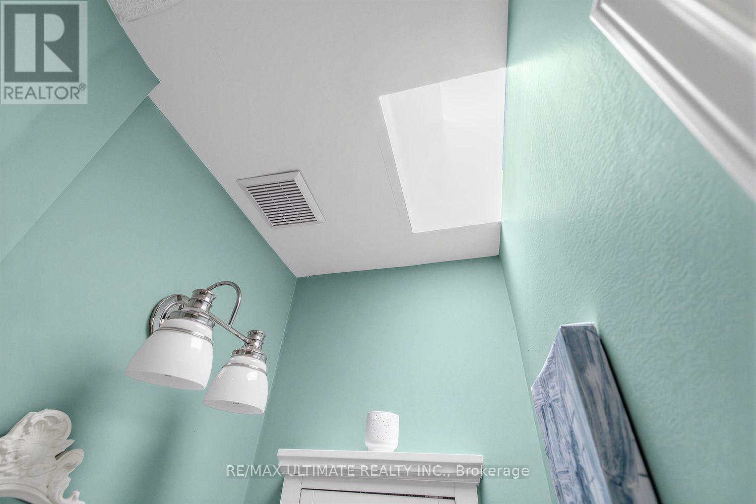 185 Castlefield Avenue, Toronto, Ontario  M4R 1G6 - Photo 23 - C13755902