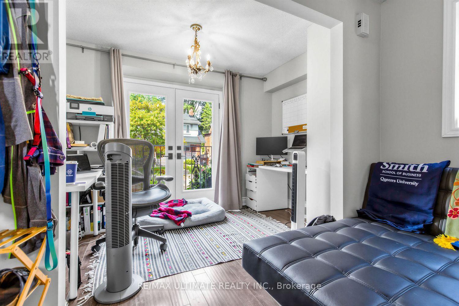 185 Castlefield Avenue, Toronto, Ontario  M4R 1G6 - Photo 24 - C13755902