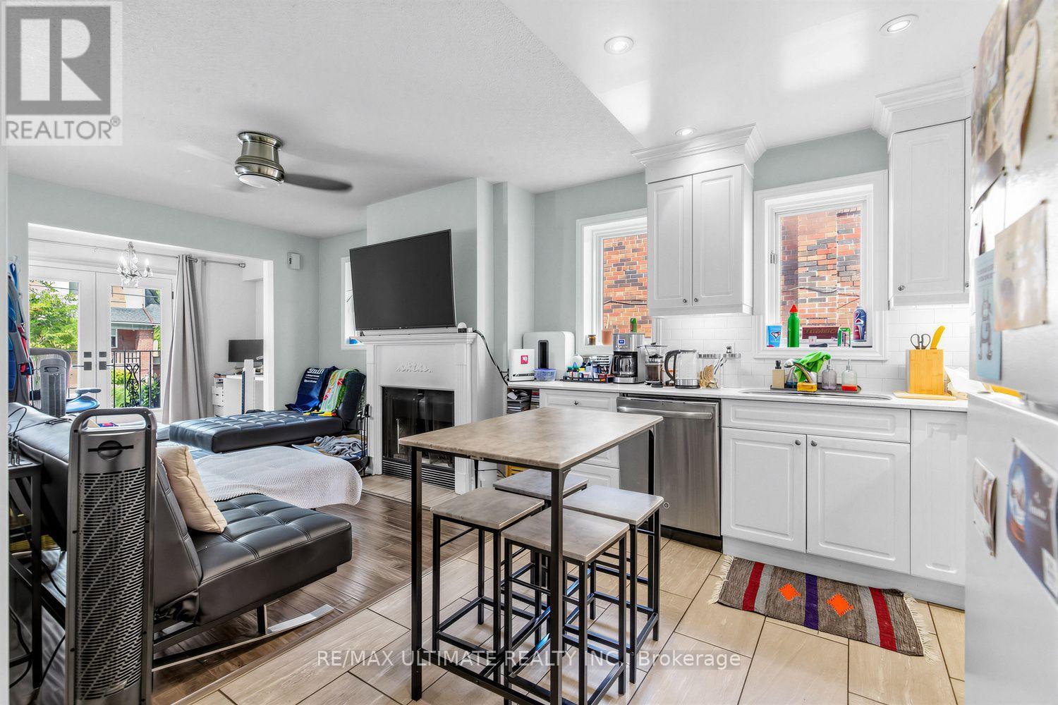 185 Castlefield Avenue, Toronto, Ontario  M4R 1G6 - Photo 29 - C13755902