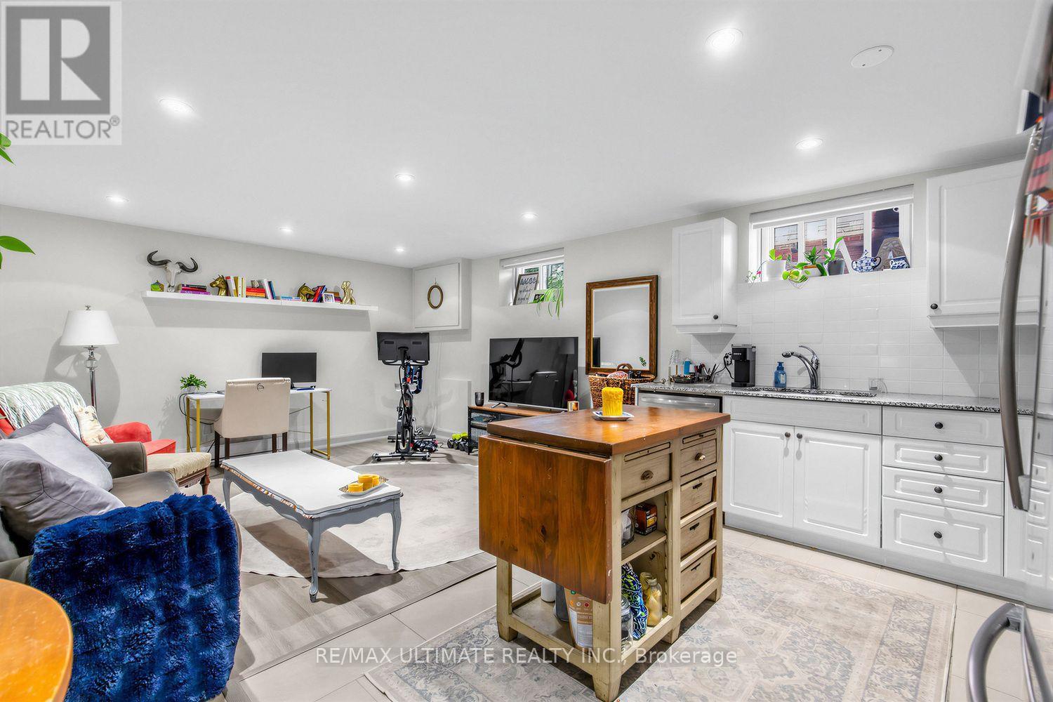 185 Castlefield Avenue, Toronto, Ontario  M4R 1G6 - Photo 35 - C13755902