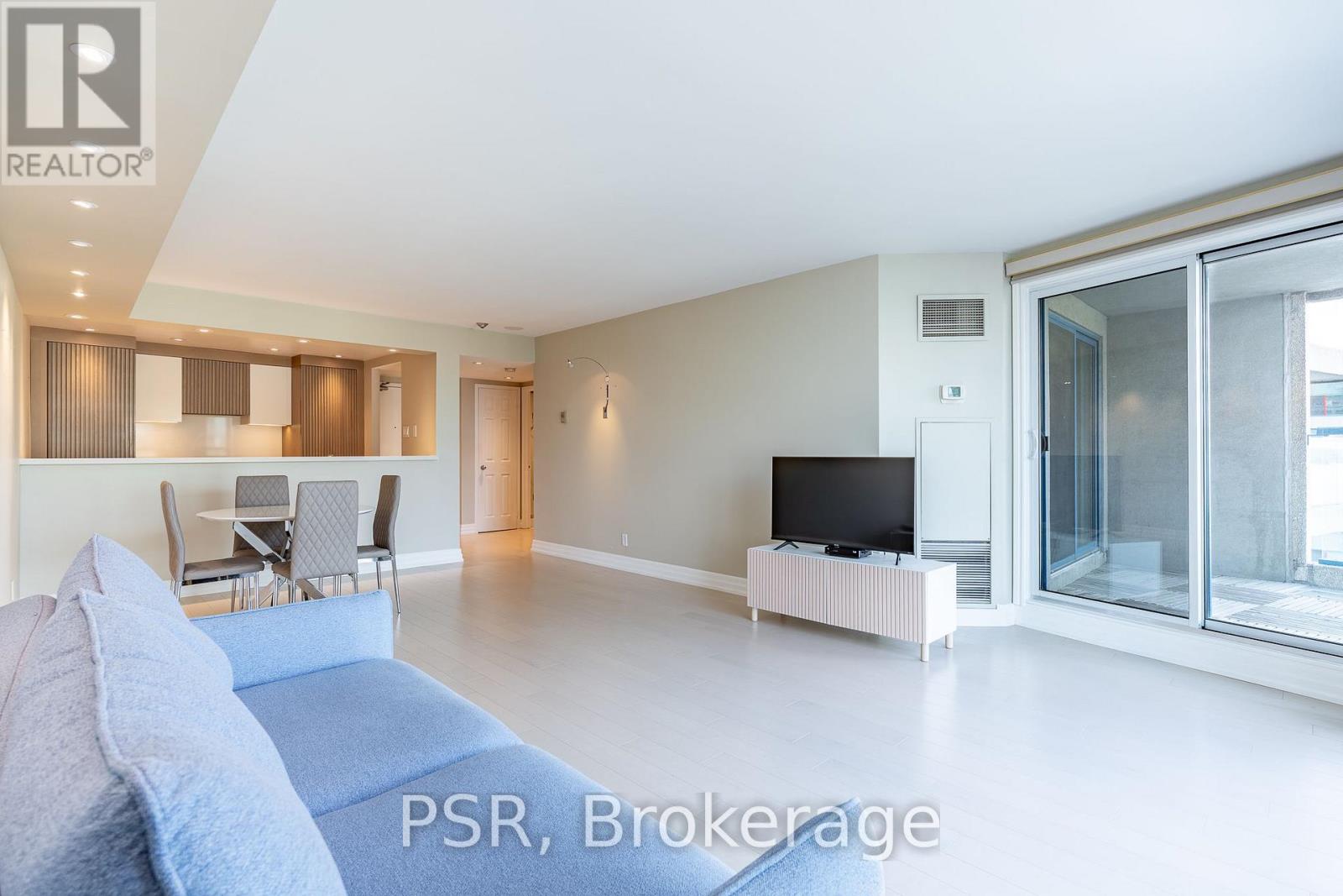 1209 - 77 Harbour Square, Toronto, Ontario  M5J 2S2 - Photo 12 - C13755944
