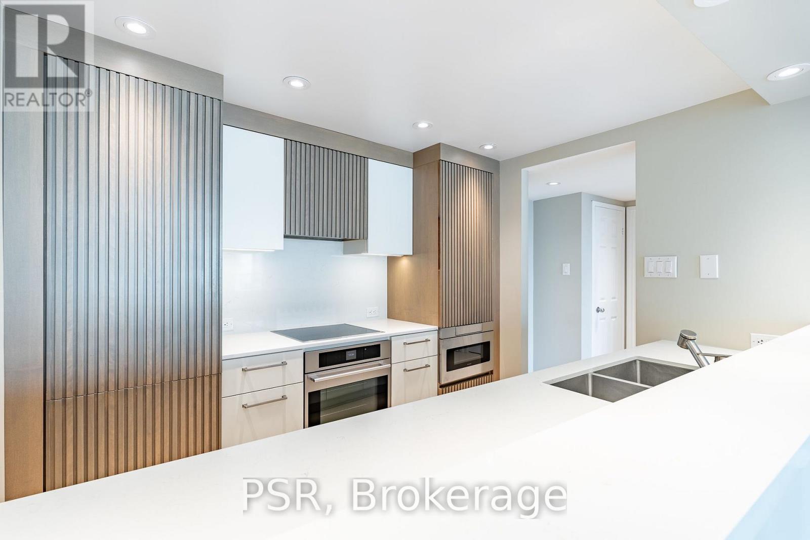 1209 - 77 Harbour Square, Toronto, Ontario  M5J 2S2 - Photo 4 - C13755944
