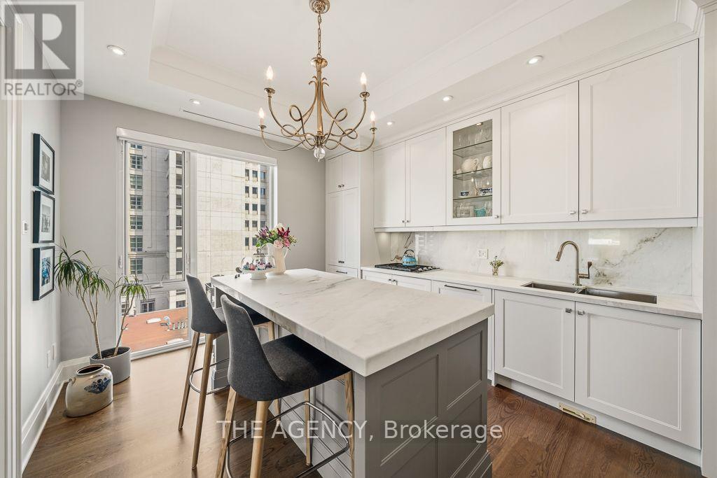902 - 80 Yorkville Avenue, Toronto, Ontario  M5R 2C2 - Photo 12 - C13755966